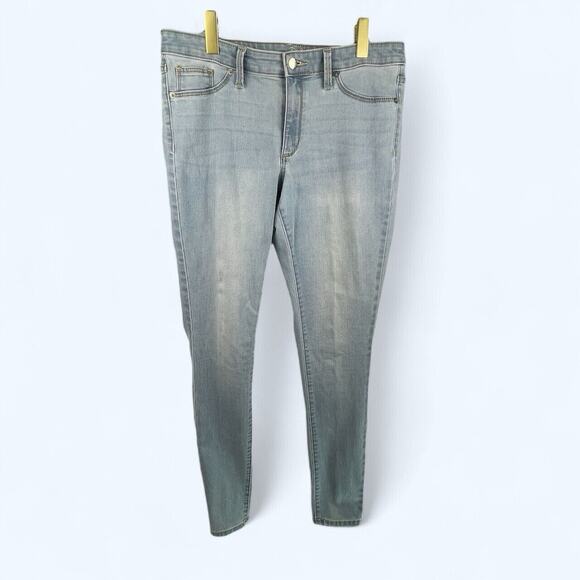 Universal Thread Stretch Crop Women's Jeans Light Wash size 10 long - Picture 1 of 4